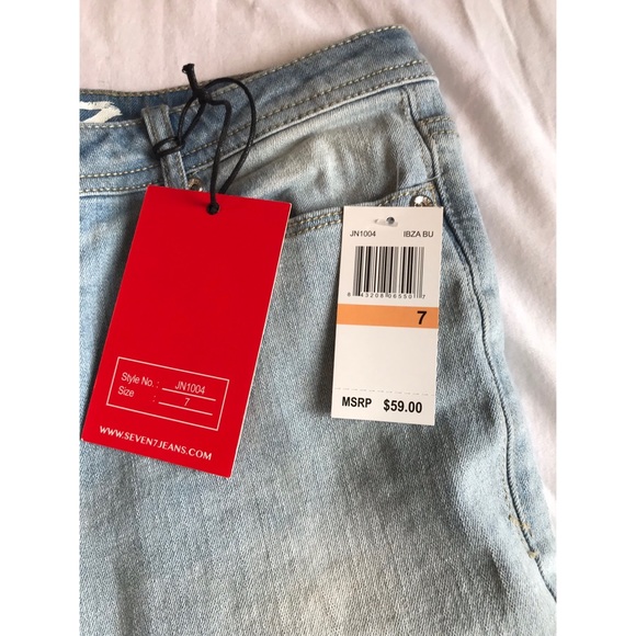 Jeans - Picture 2 of 3